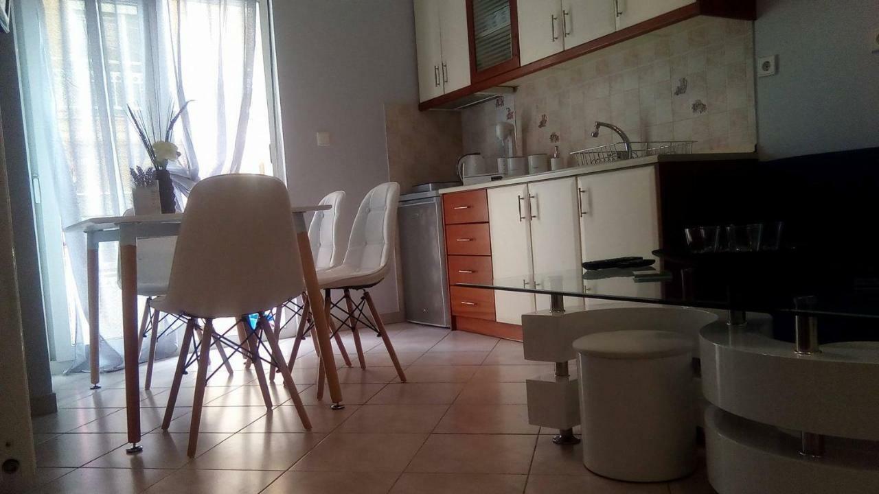Amazing Apartment In The Center Alejandrópolis Exterior foto